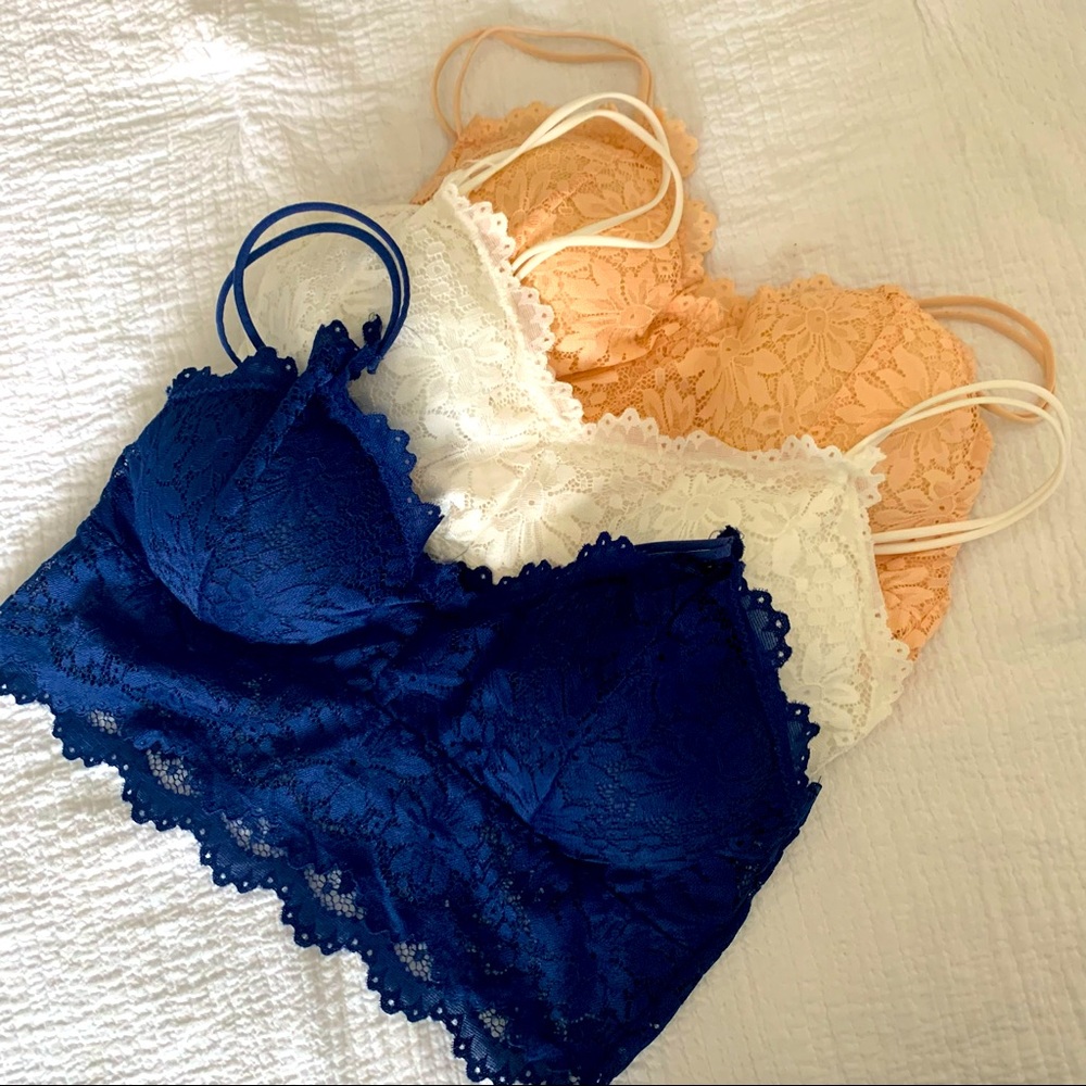 NWOT lot of 3 lace bralettes, size M